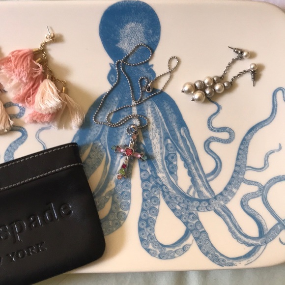 Jewelry set and Kate spade wallet - Picture 3 of 3